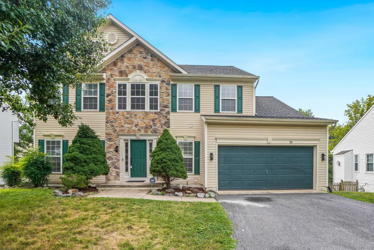 90 Howard Court, Frederick
