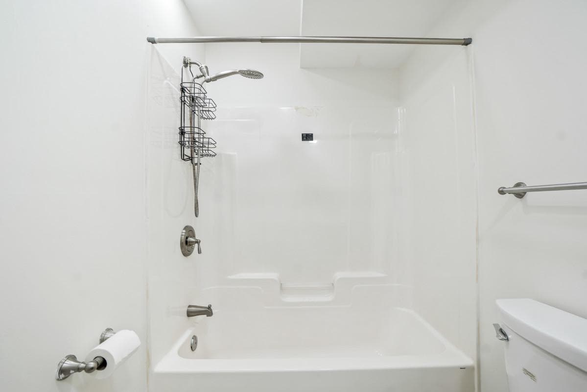 90 Howard Court photo 42