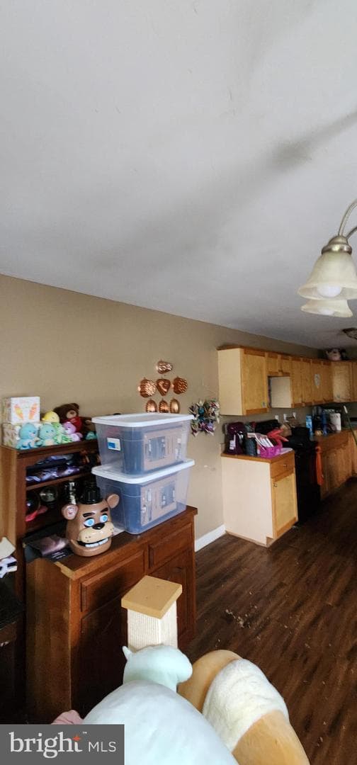 19 Virginia Avenue photo 33