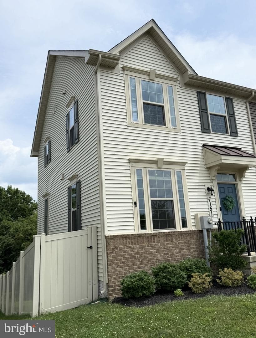 7151 Bodkin Way photo 2