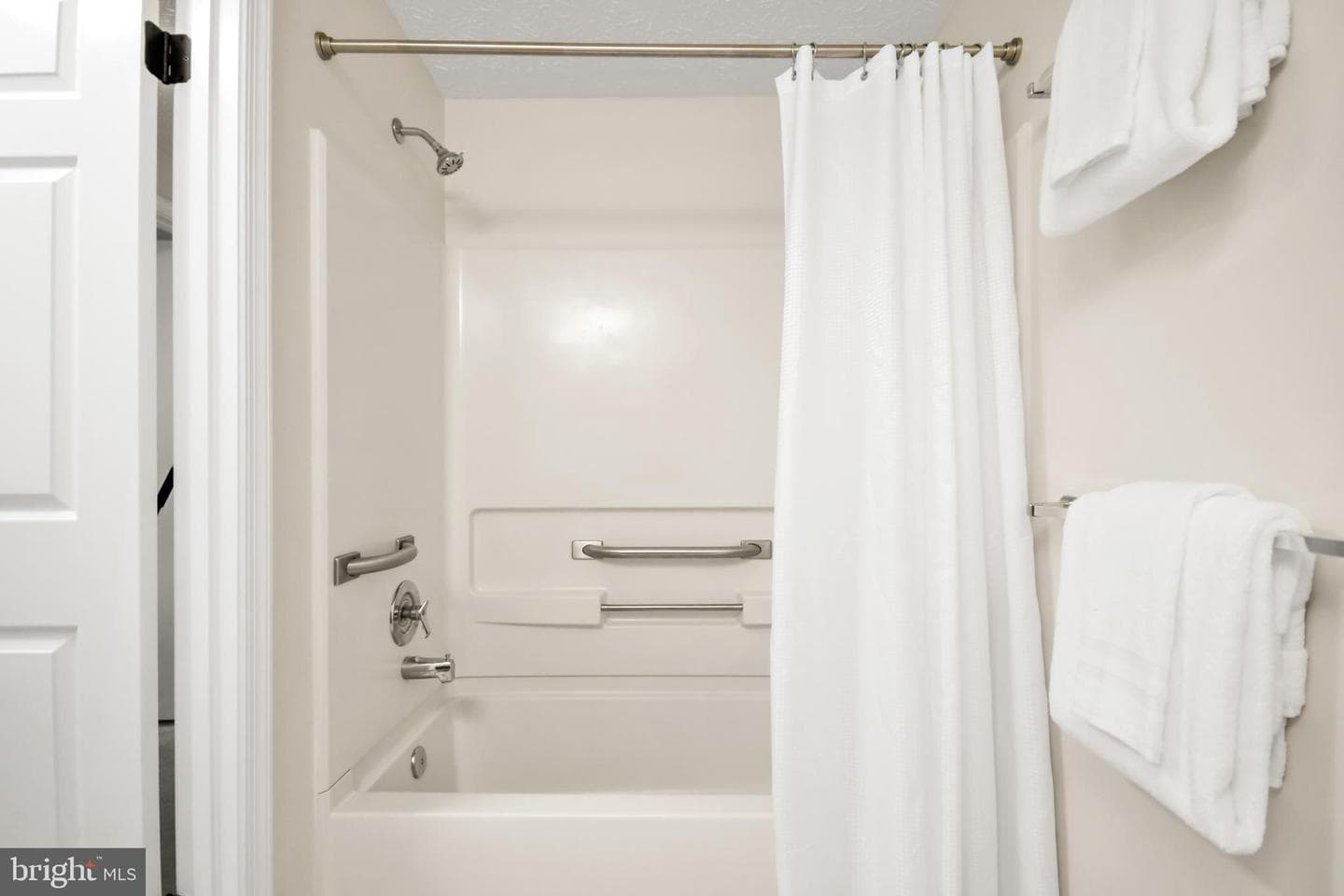 2153 Wainwright Court #bd photo 32