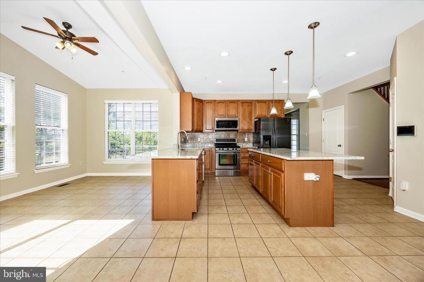 1920 Moran Drive photo 11