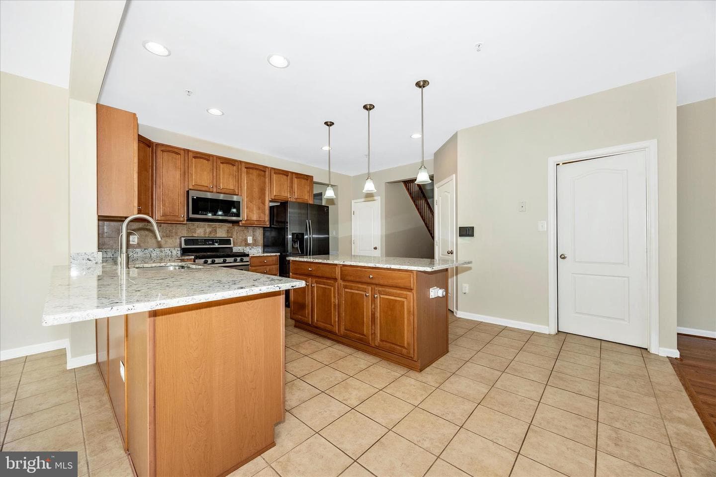 1920 Moran Drive photo 13