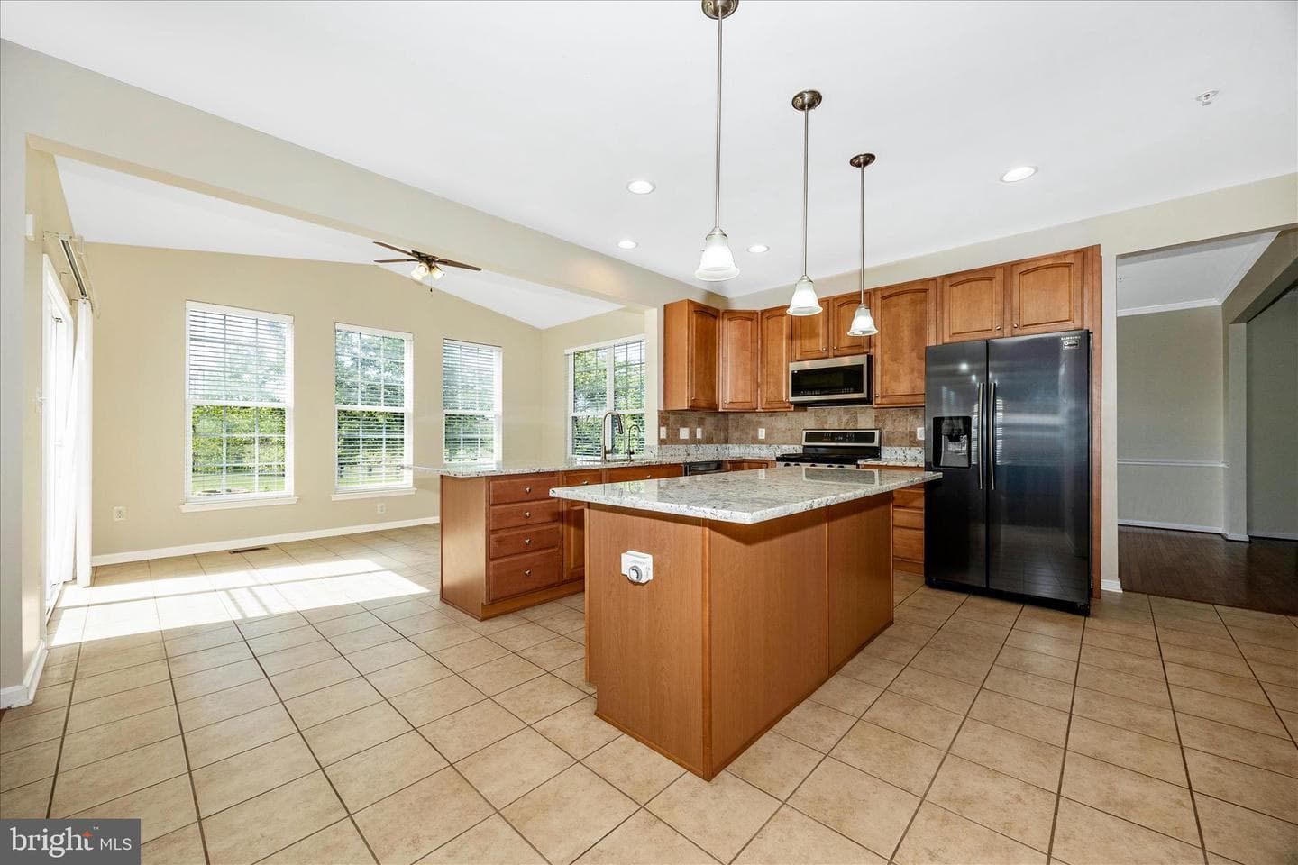 1920 Moran Drive photo 14