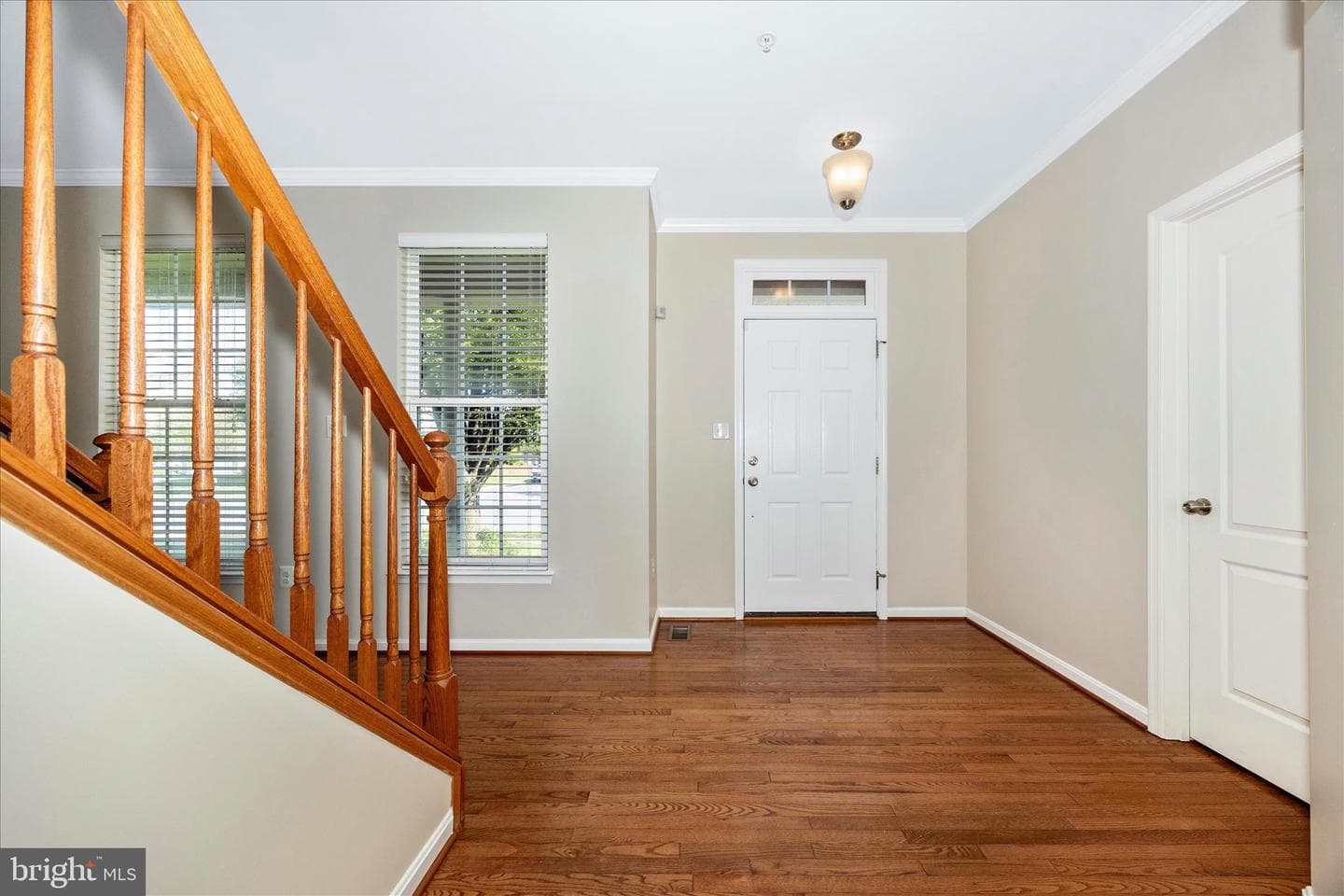 1920 Moran Drive photo 3
