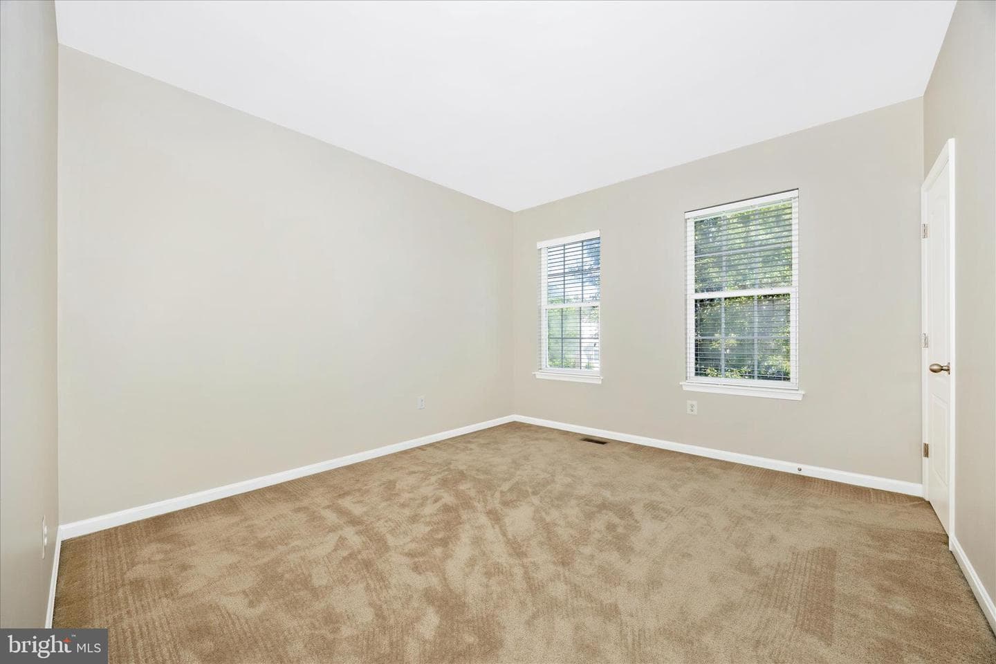 1920 Moran Drive photo 39