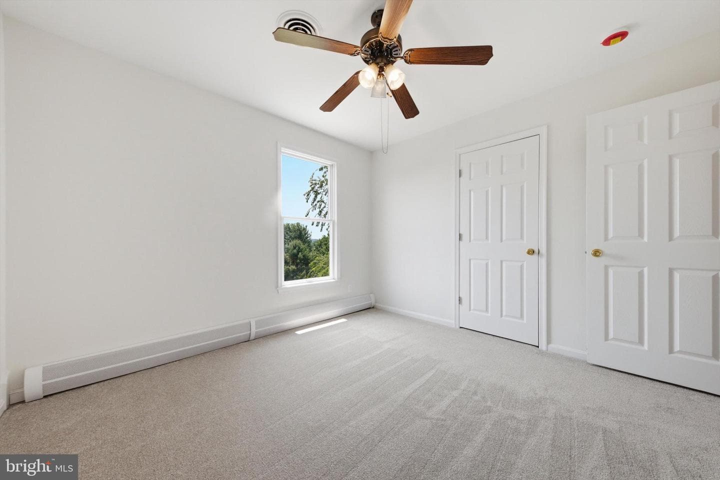 12513 Bills Court photo 34
