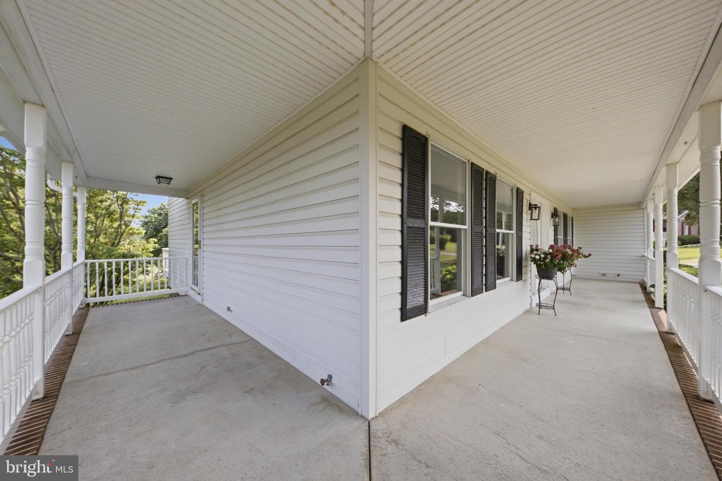 12513 Bills Court photo 46