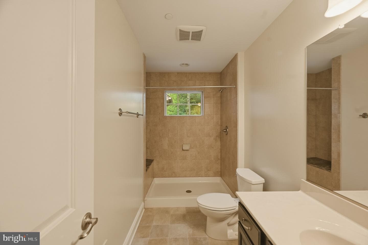 8711 Chestnut Grove Road photo 23