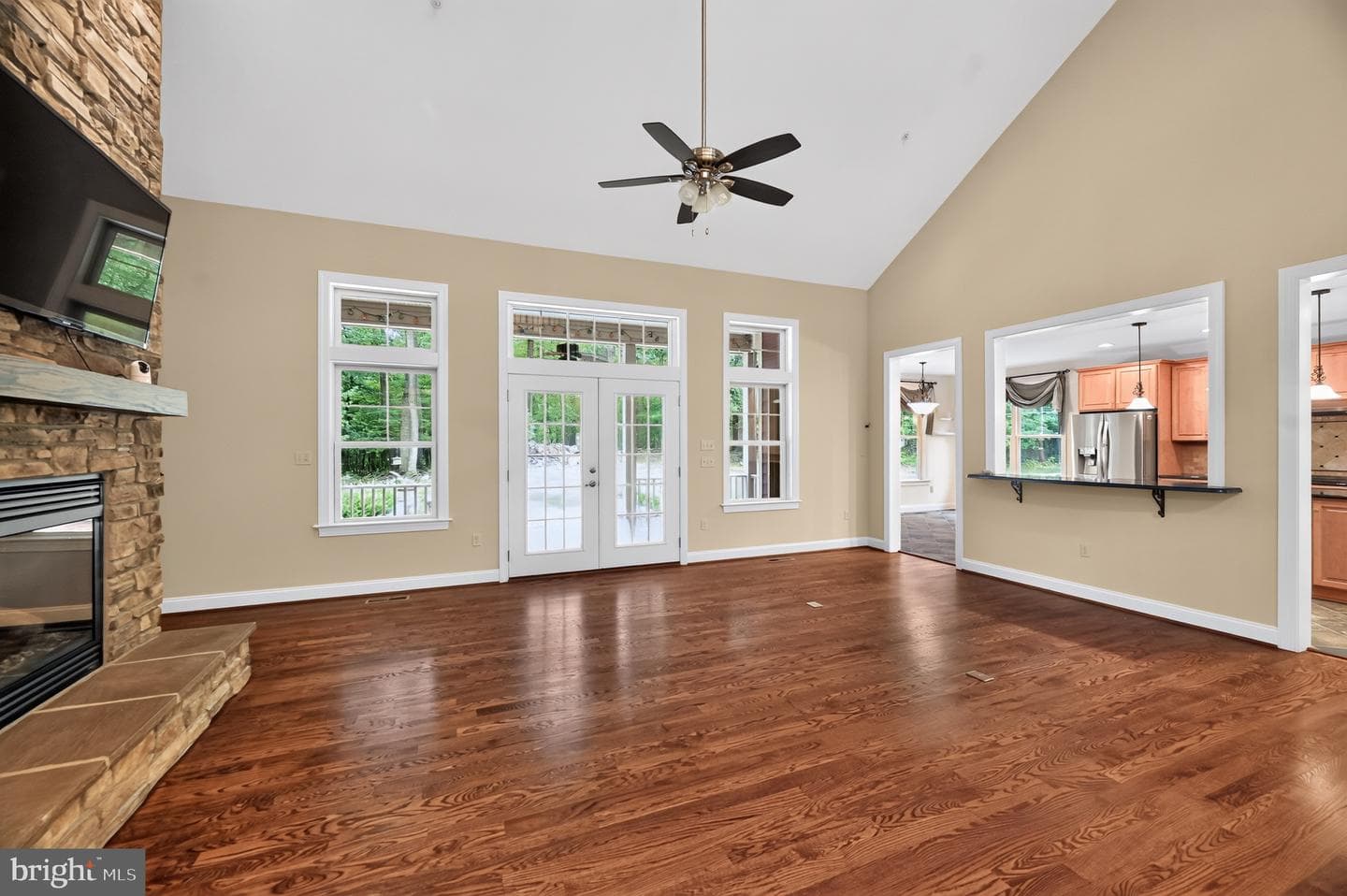8711 Chestnut Grove Road photo 9