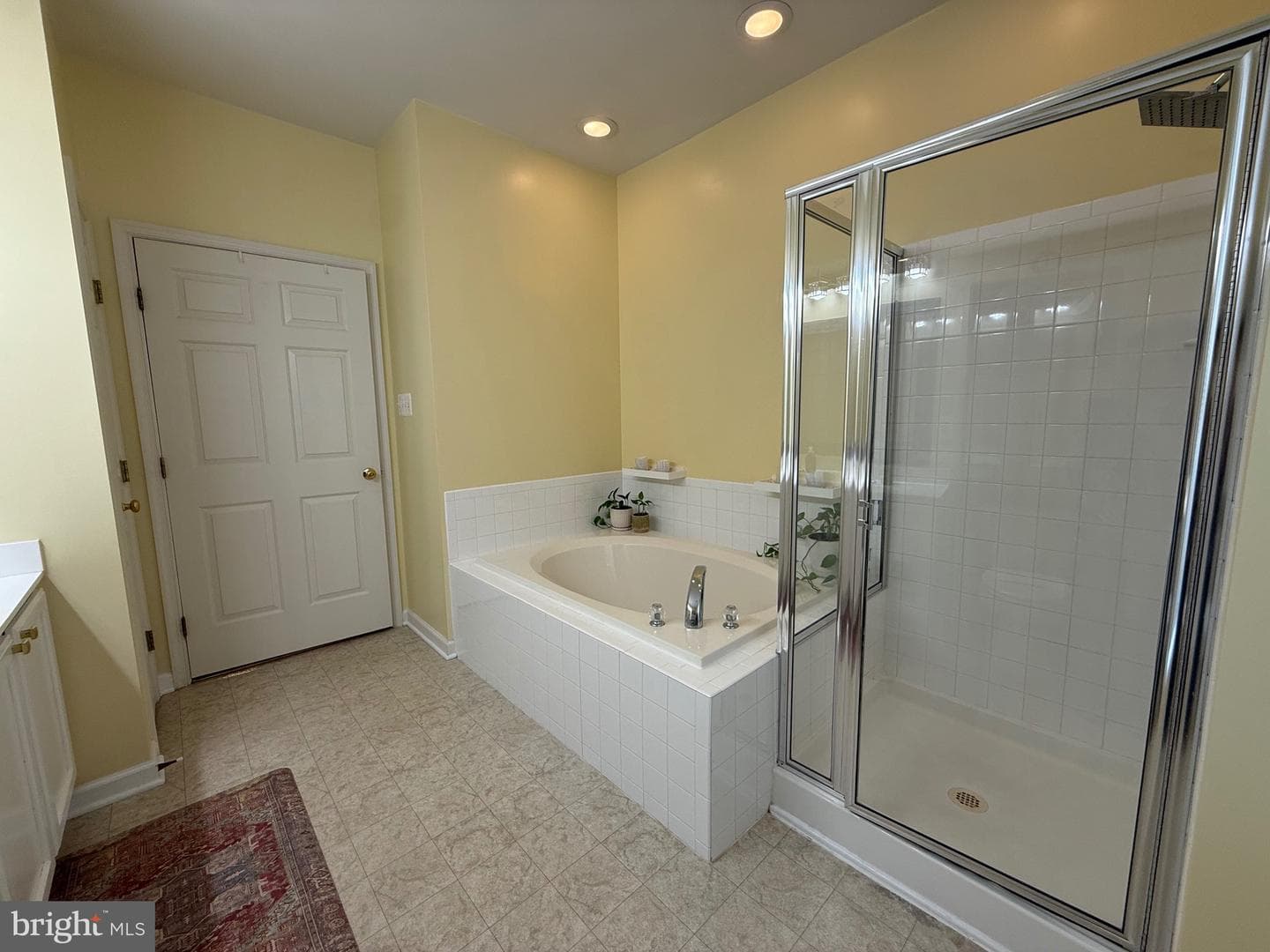6516 Daytona Court #101 photo 14