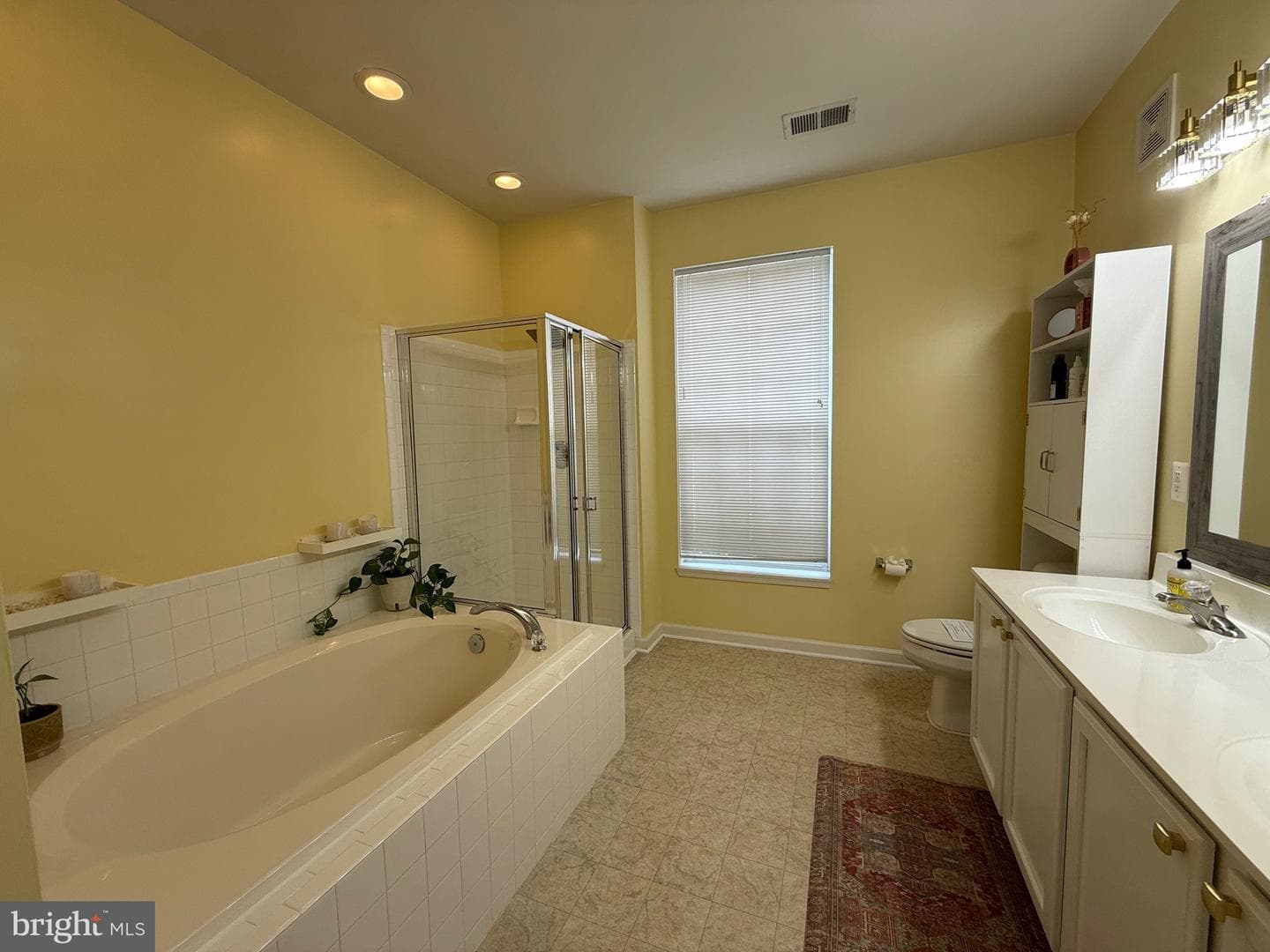6516 Daytona Court #101 photo 16