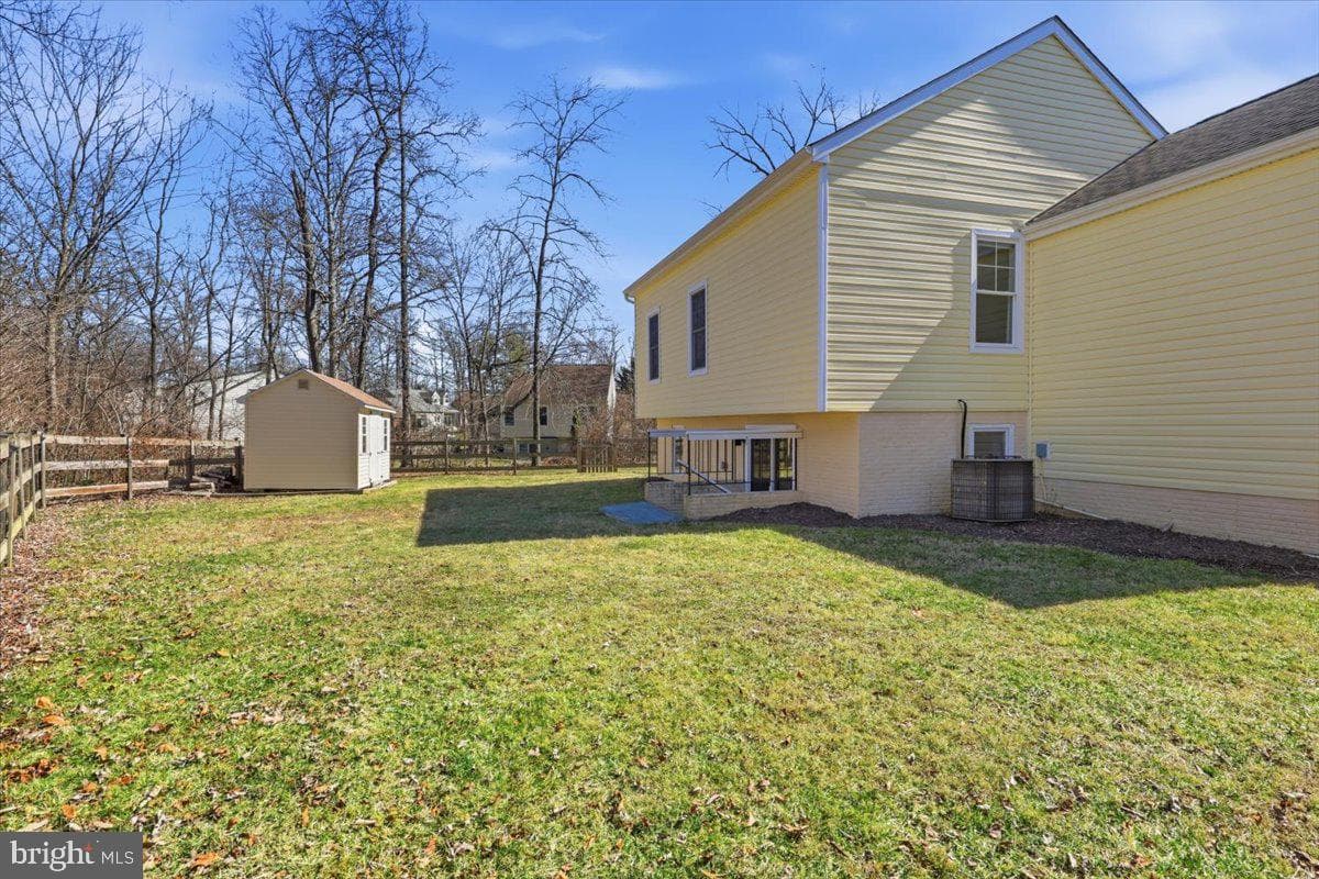 5759 Windwood Way photo 45