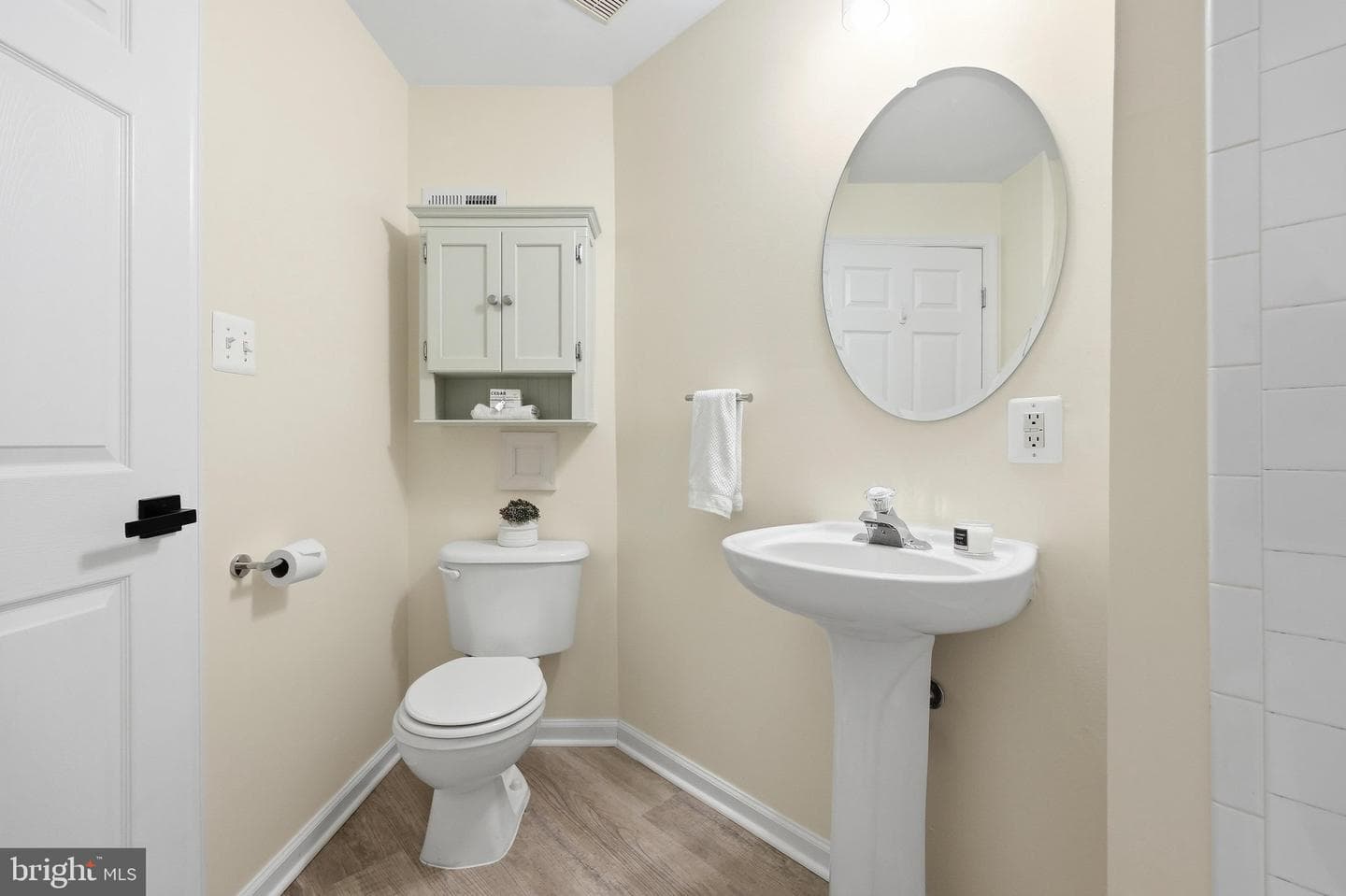 3647 Singleton Terrace photo 33