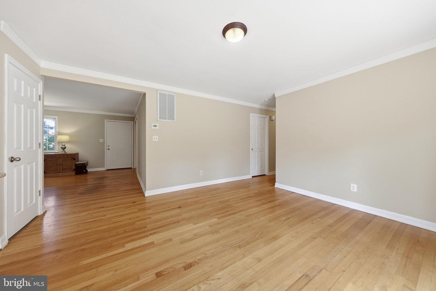 5425 Jefferson Boulevard photo 19