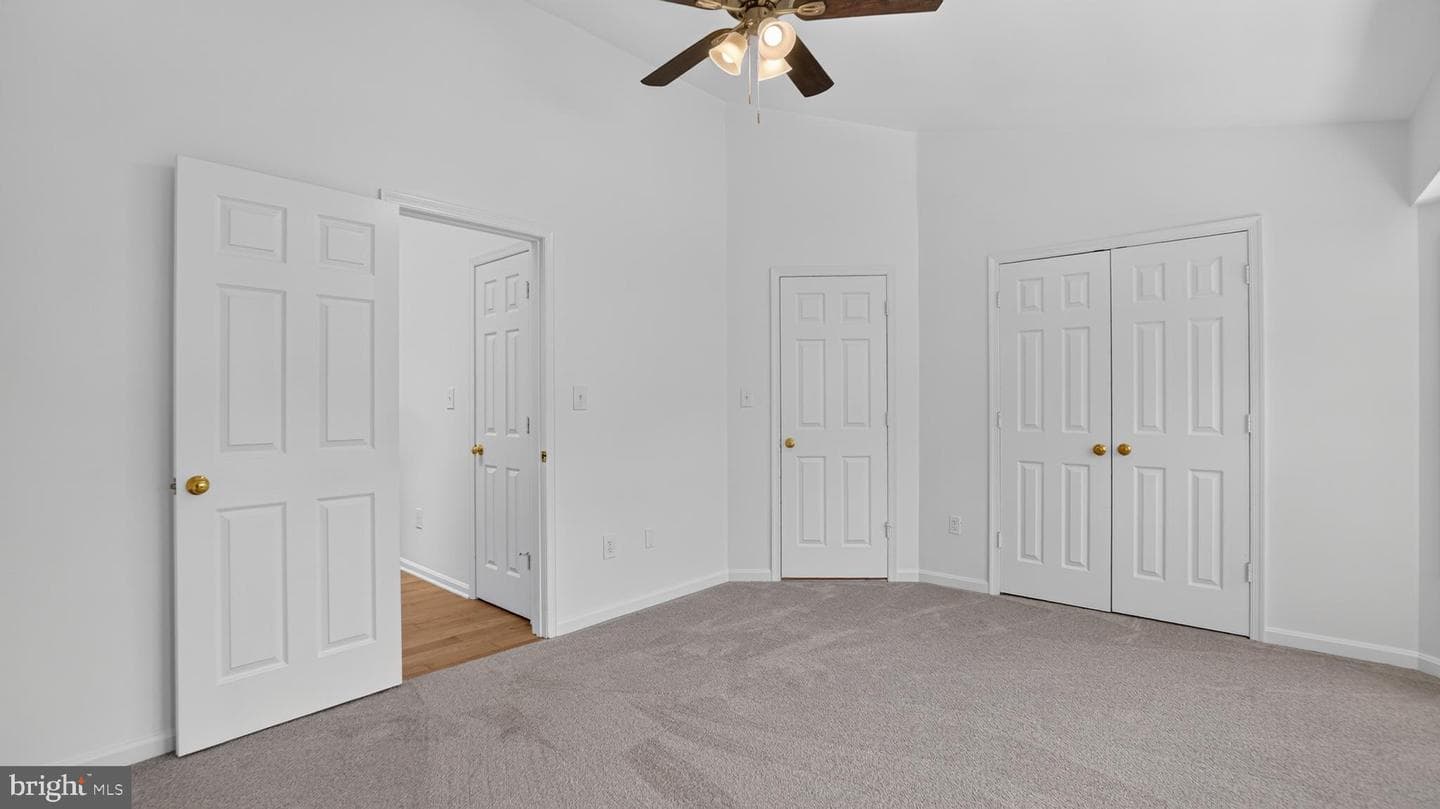6632 Commodore Court photo 25