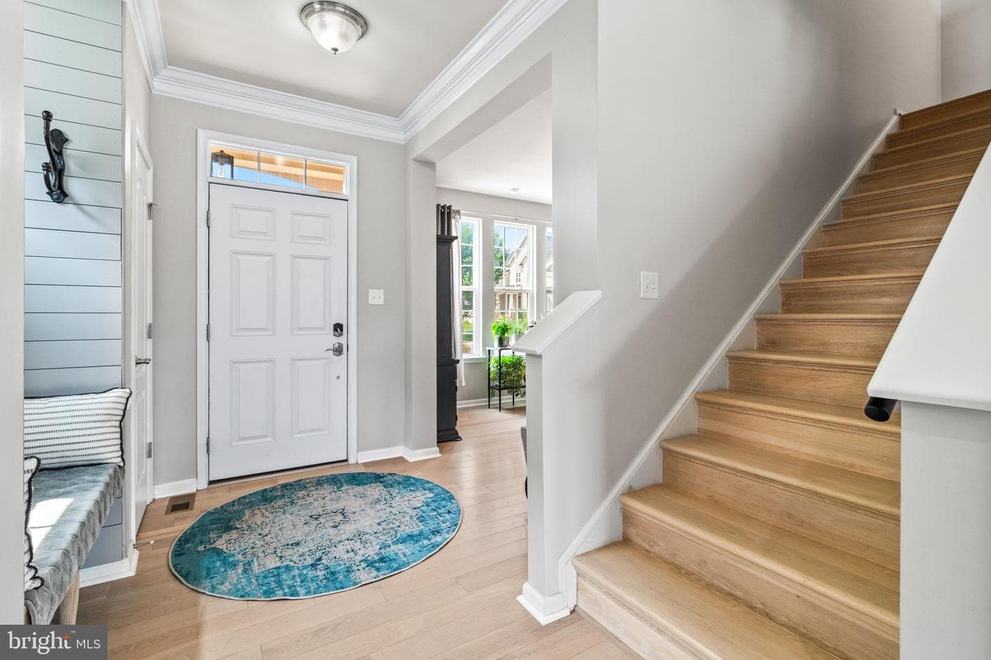 209 Windom Way photo 3