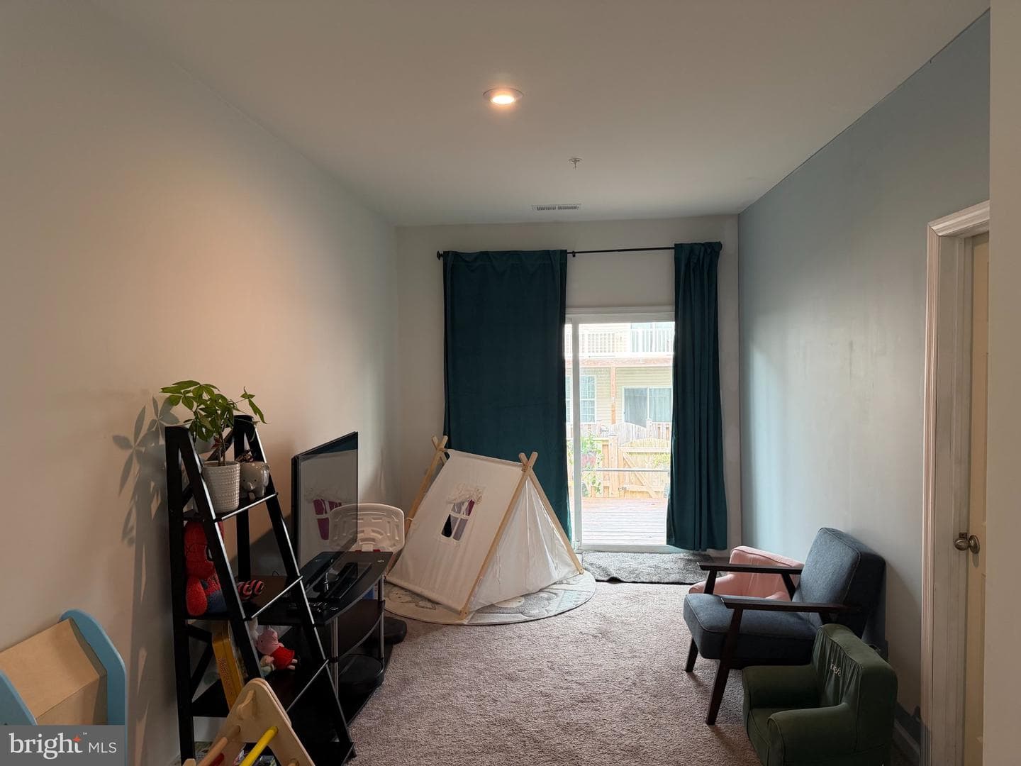 8468 Randell Ridge photo 6