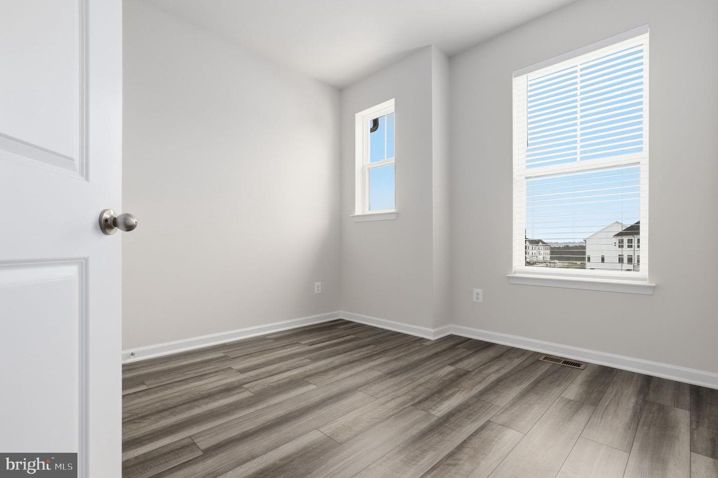 2128 Peace Lily Lane photo 23