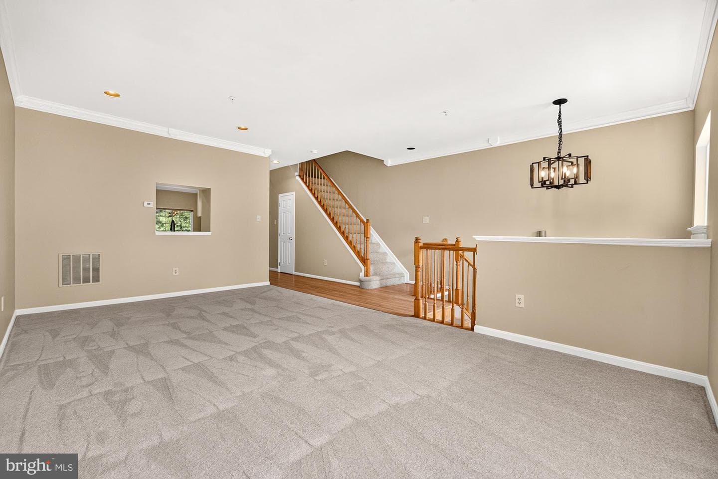 1713 Woodruff Way photo 8