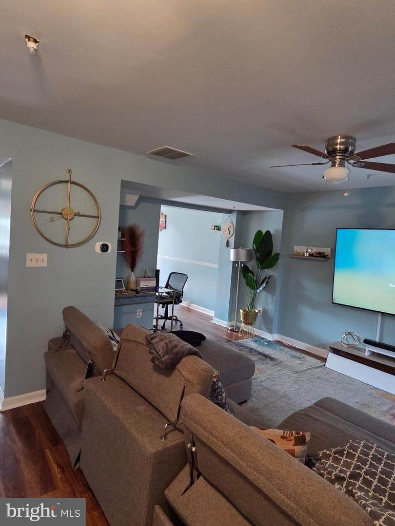 511 Primus Court photo 10