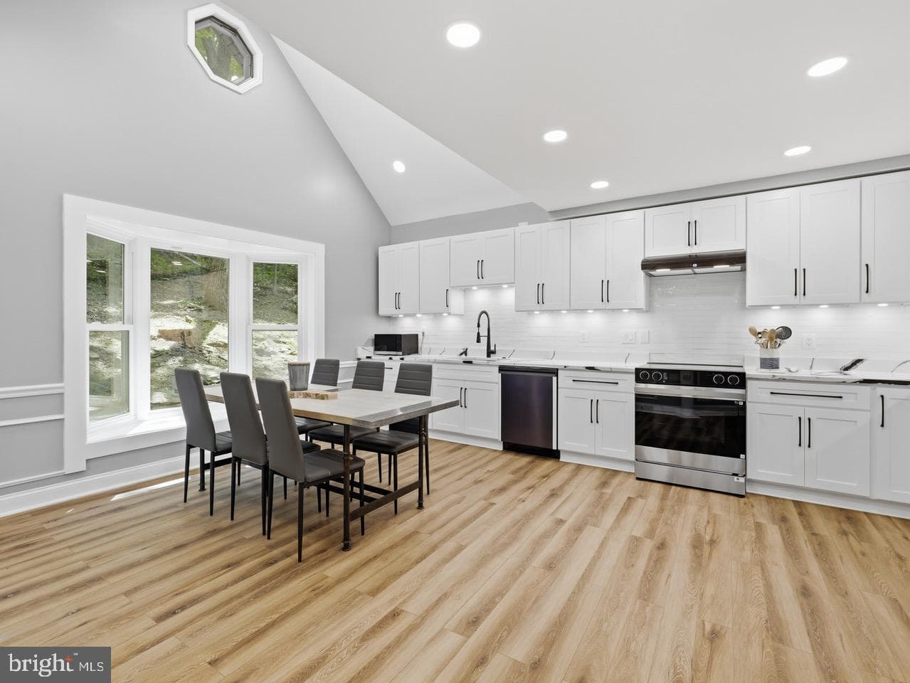 10611 Rum Springs Road photo 3