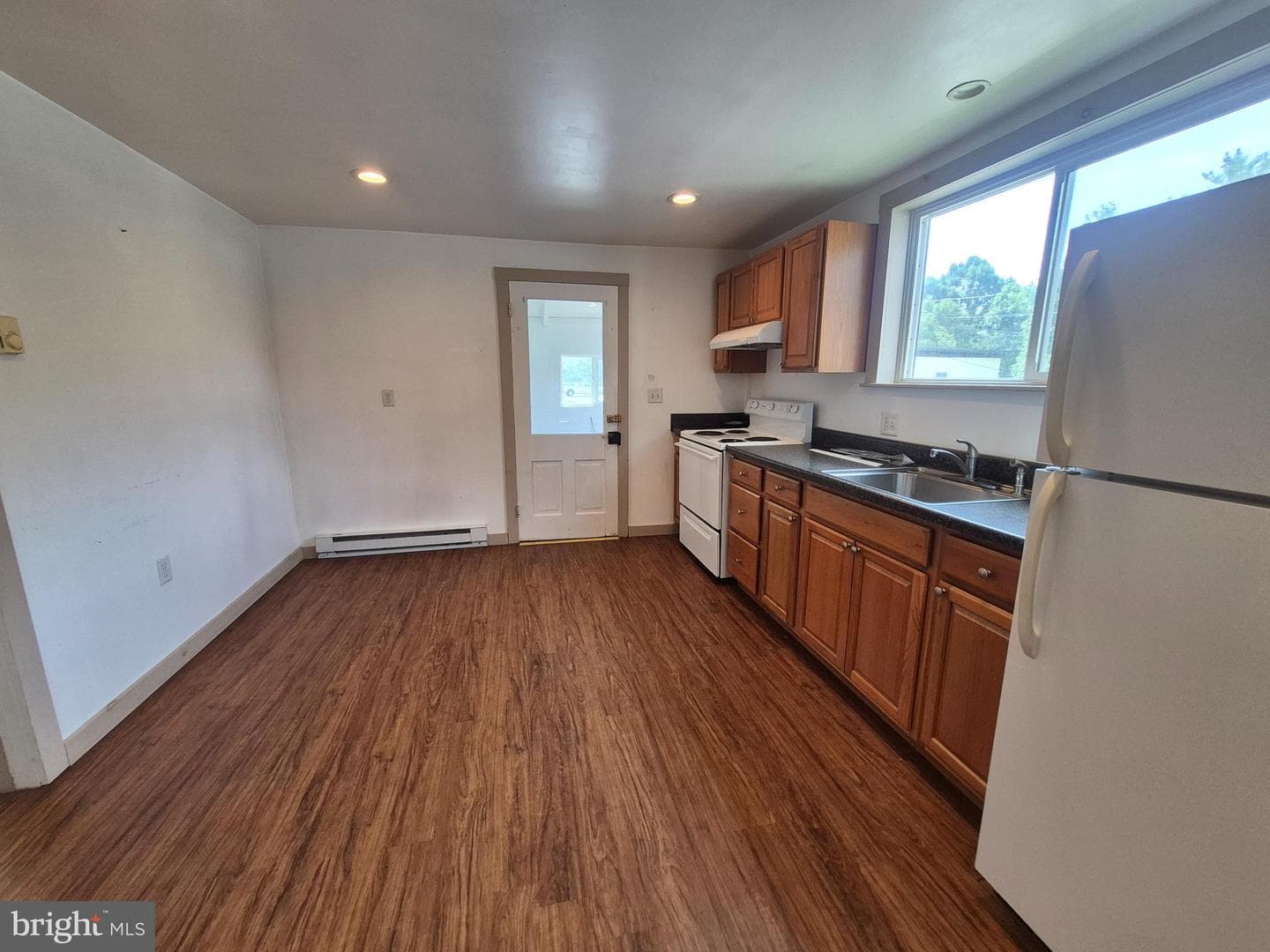 219 S Seton Avenue photo 8