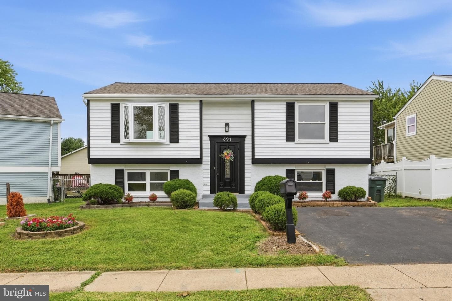 391 Prospect Boulevard photo 1