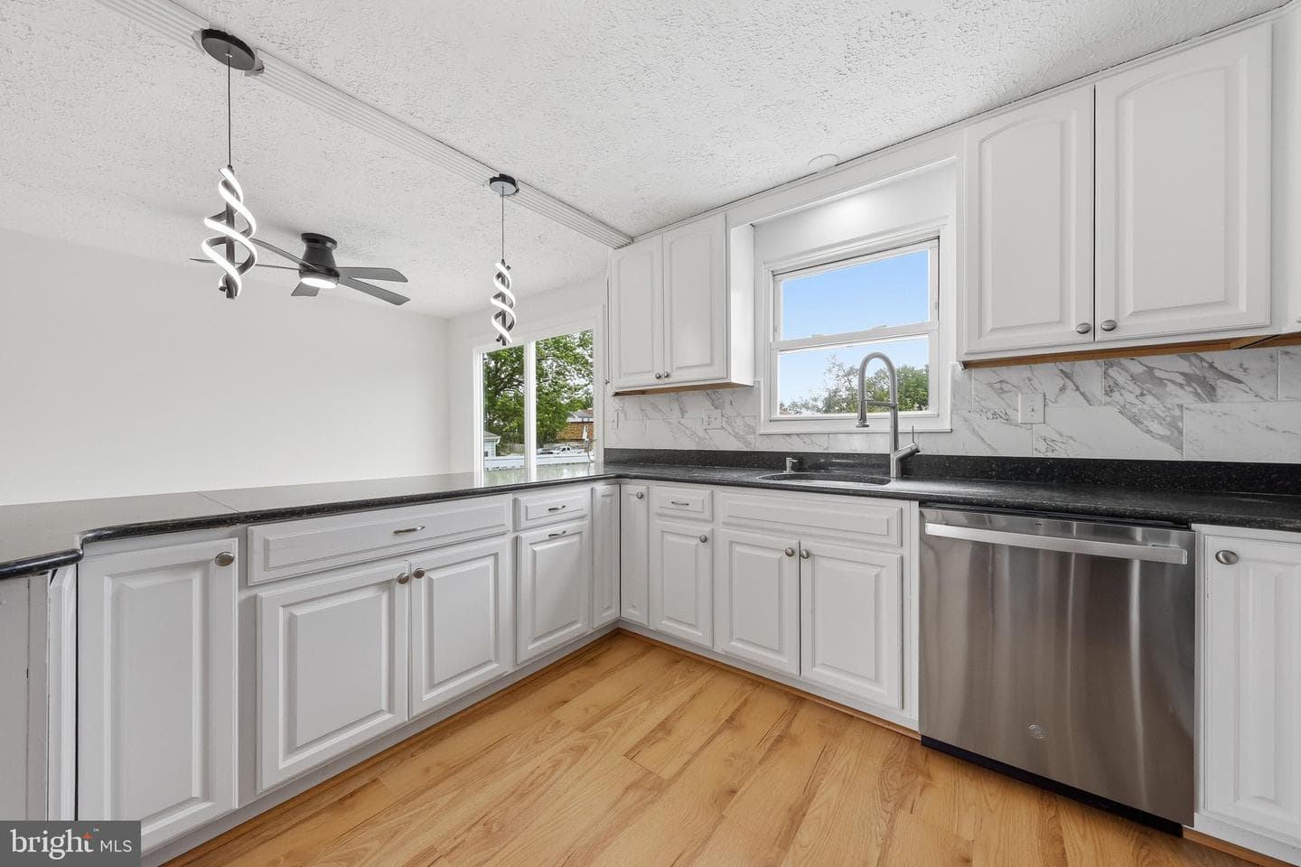 391 Prospect Boulevard photo 10