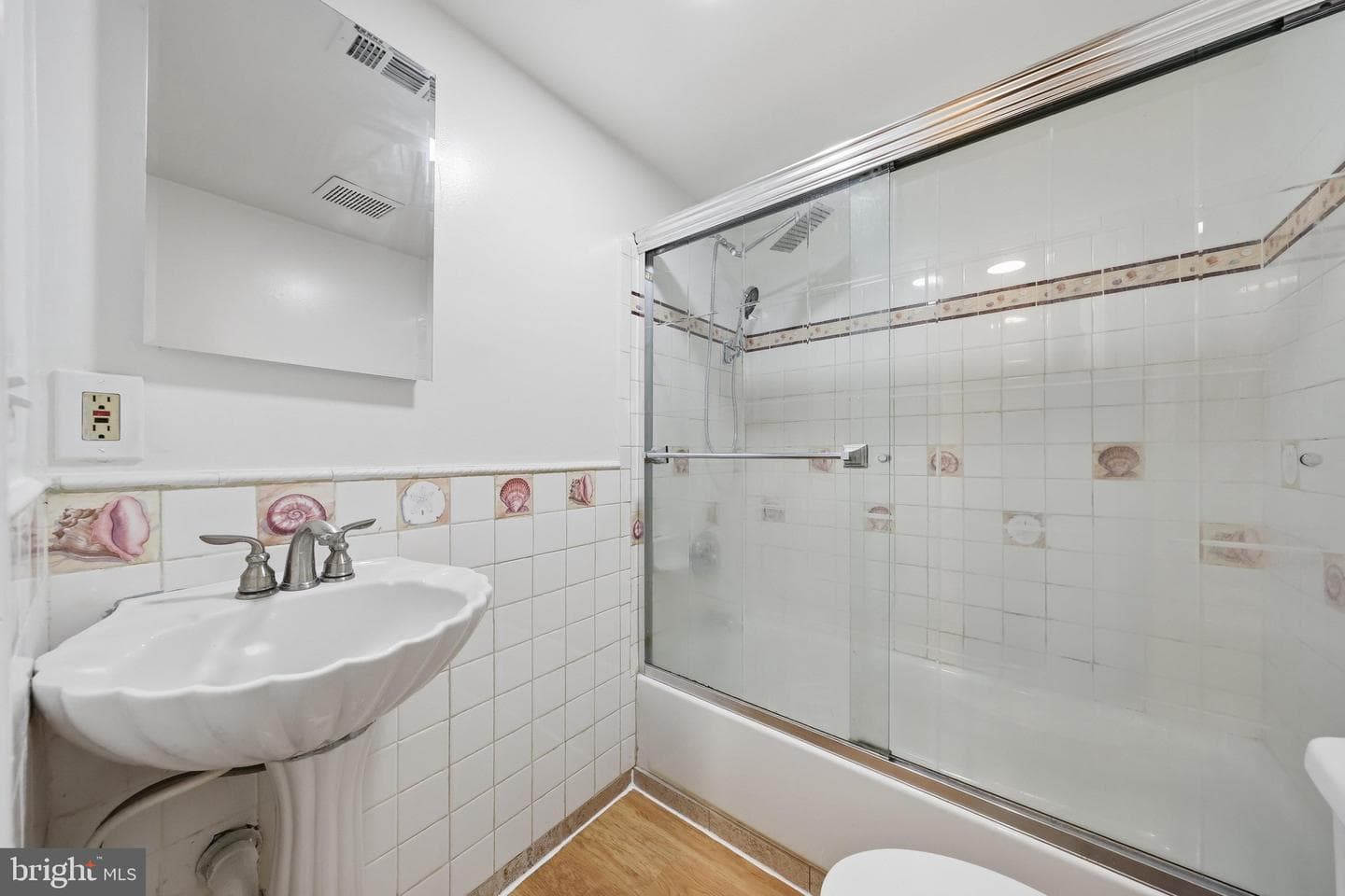391 Prospect Boulevard photo 21