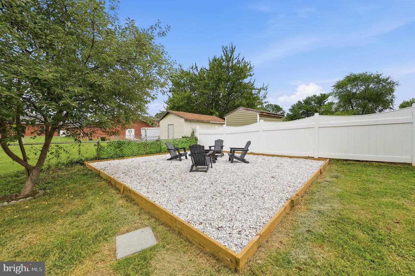 391 Prospect Boulevard photo 29