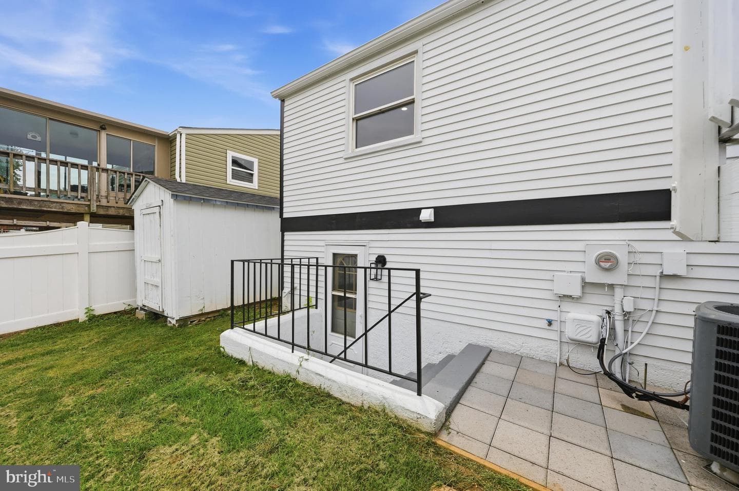 391 Prospect Boulevard photo 31