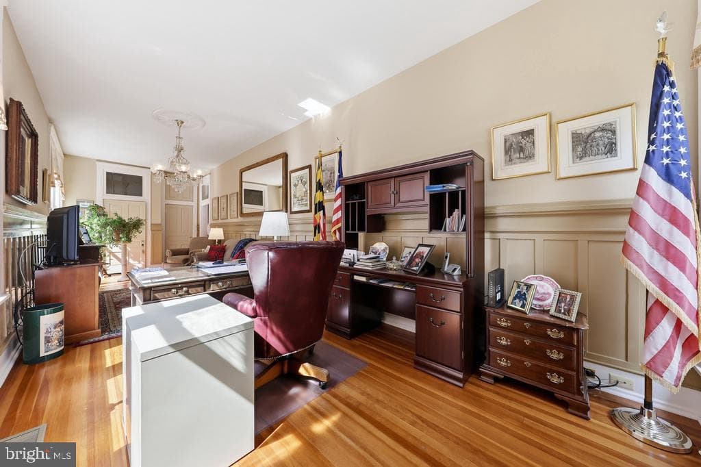 11 W Second Street photo 36