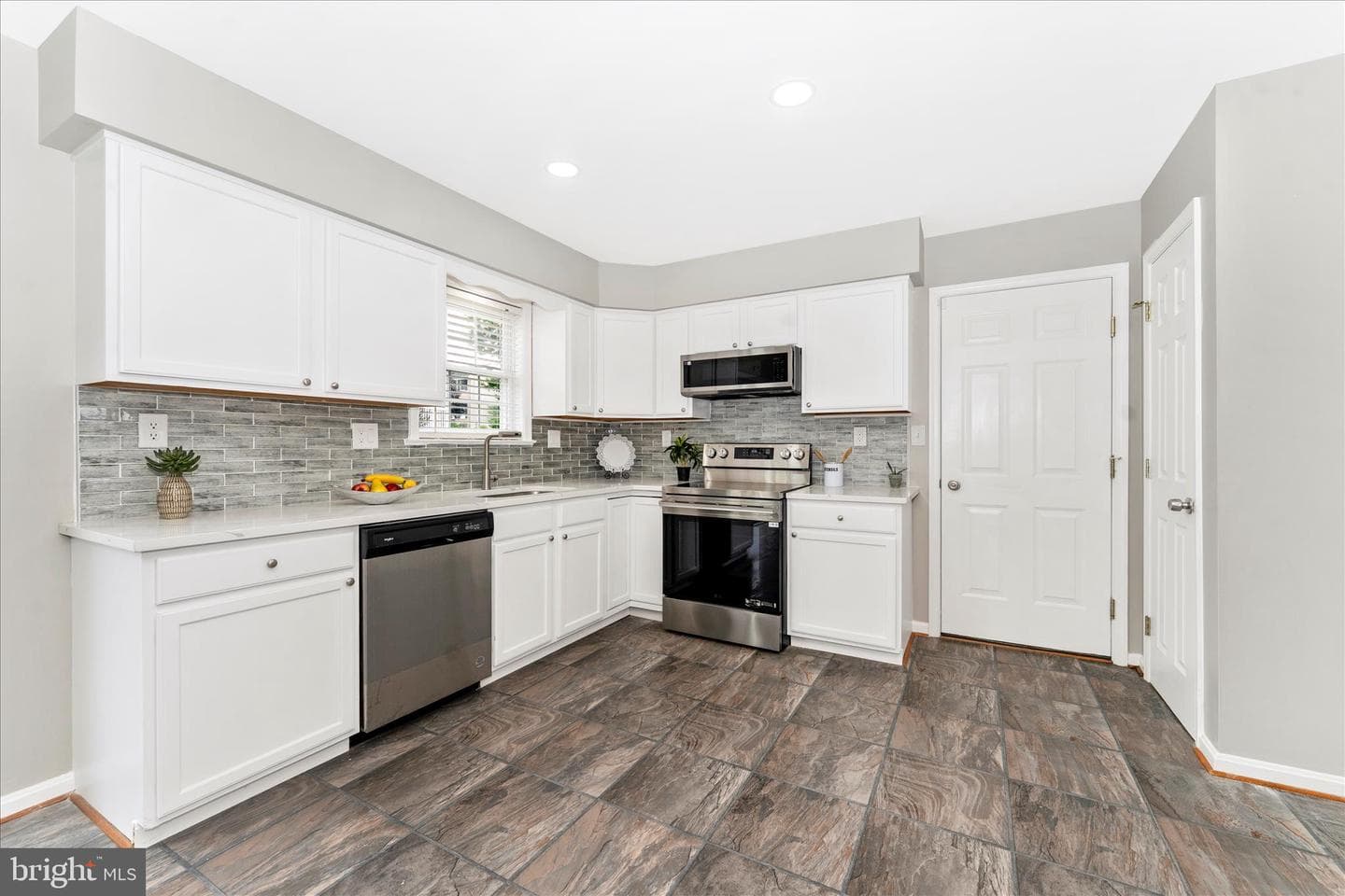5805 Broad Branch Way photo 19