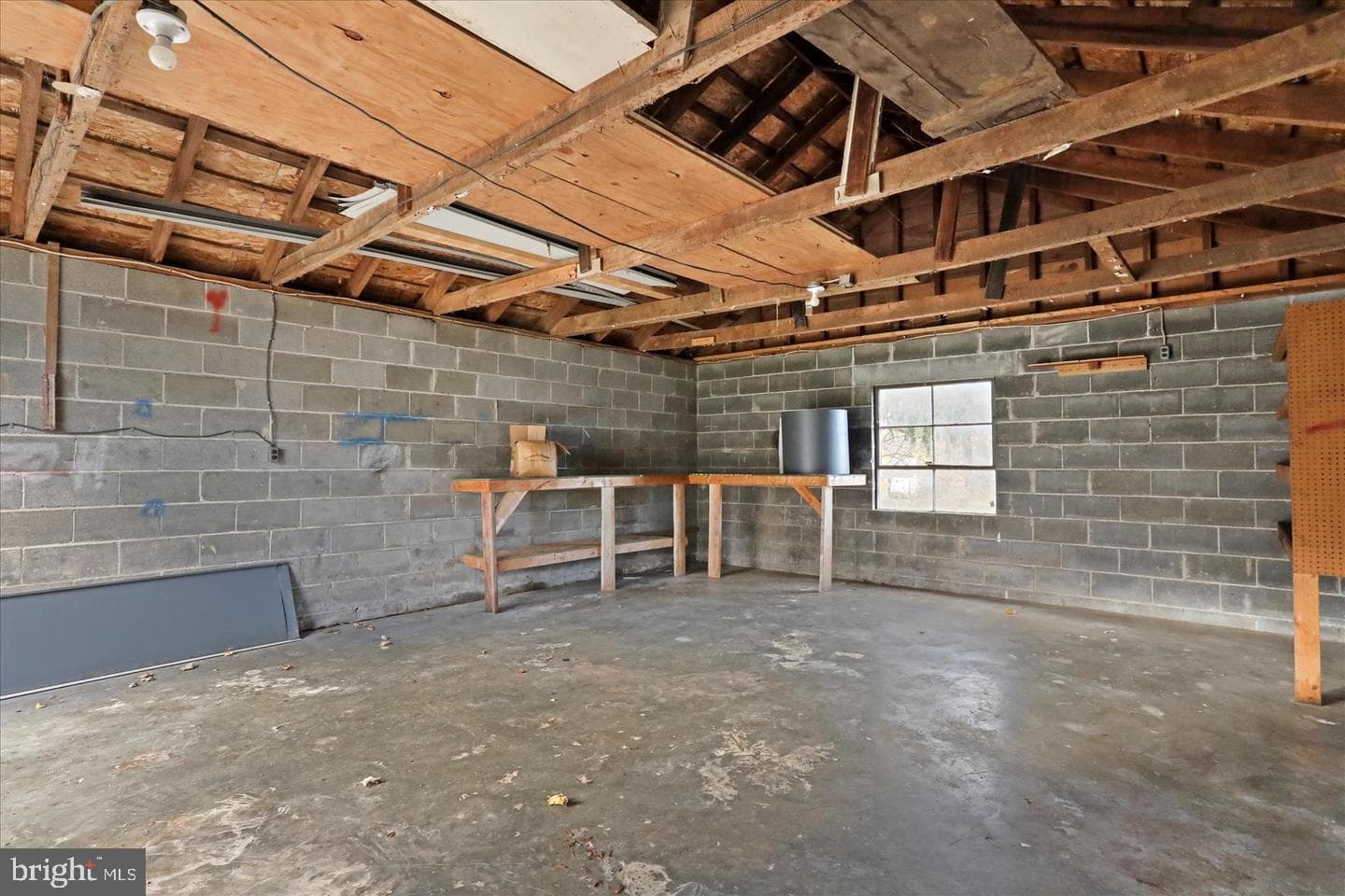 12509 Wolfsville Road photo 27