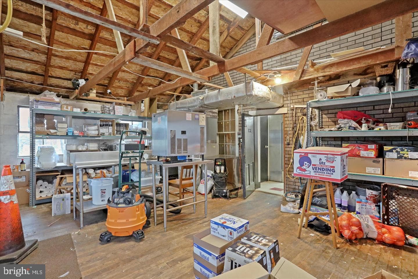 12509 Wolfsville Road photo 31