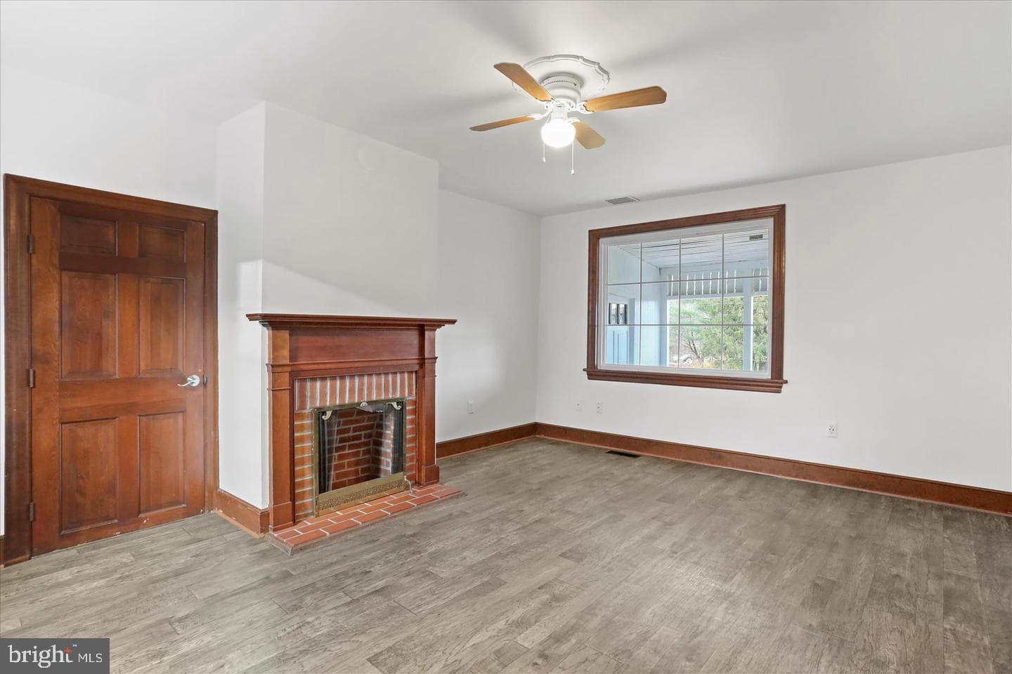 12509 Wolfsville Road photo 4