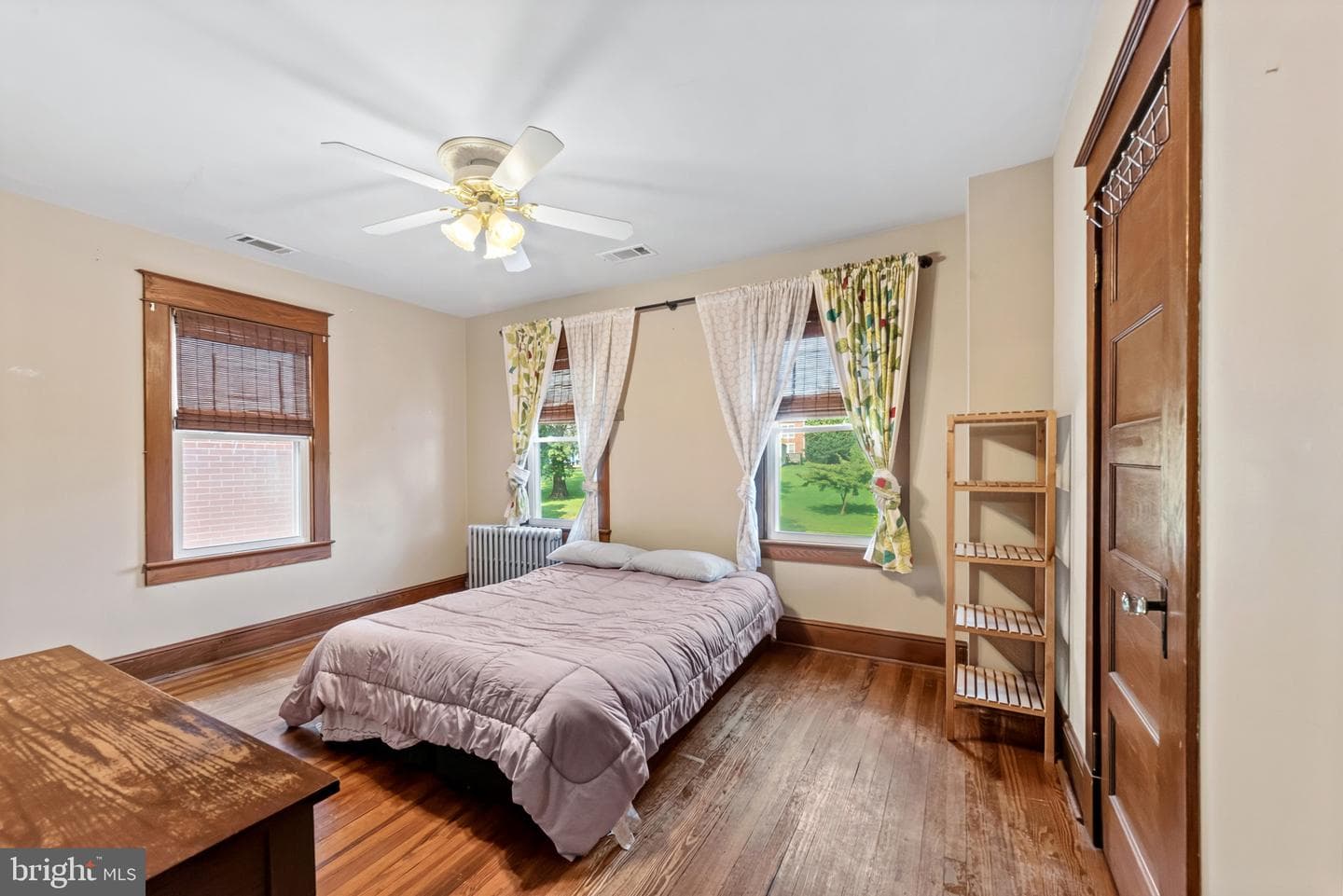 24 College Avenue photo 19