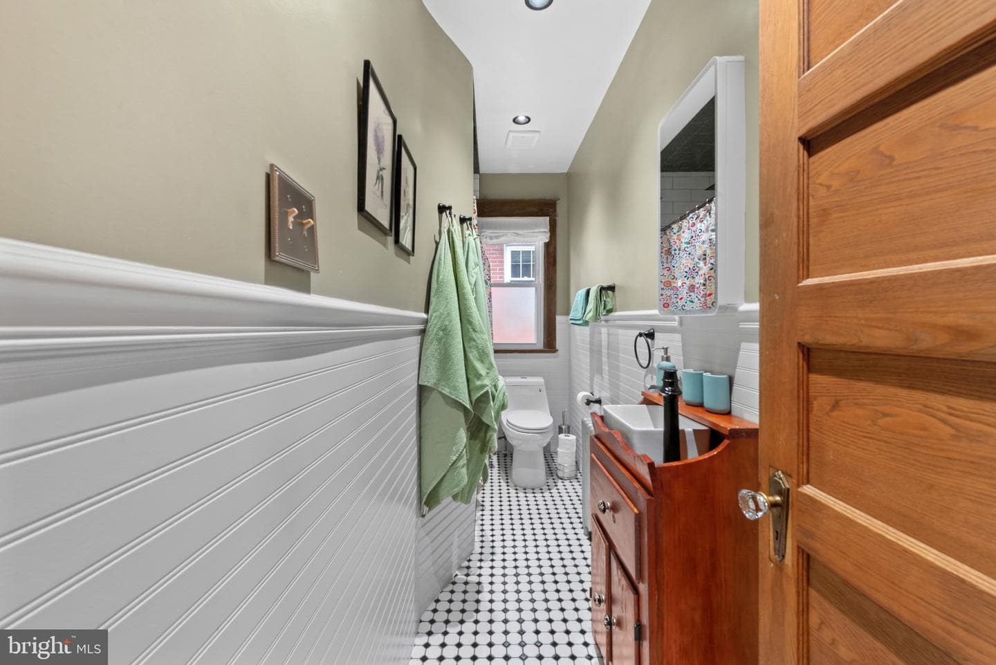 24 College Avenue photo 23
