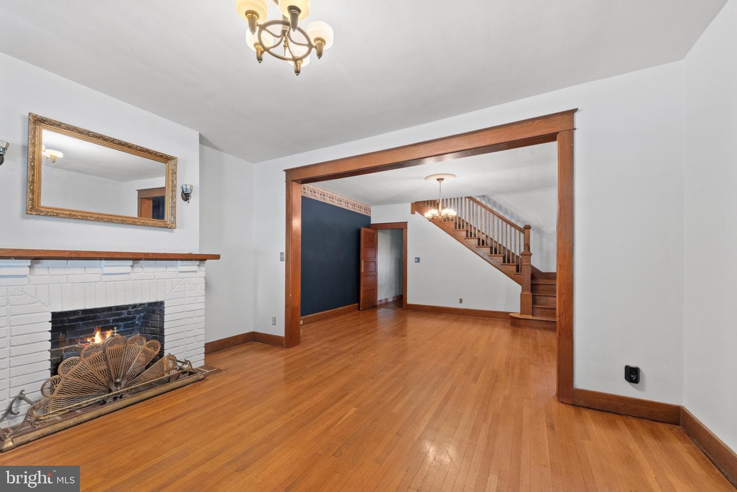 24 College Avenue photo 6