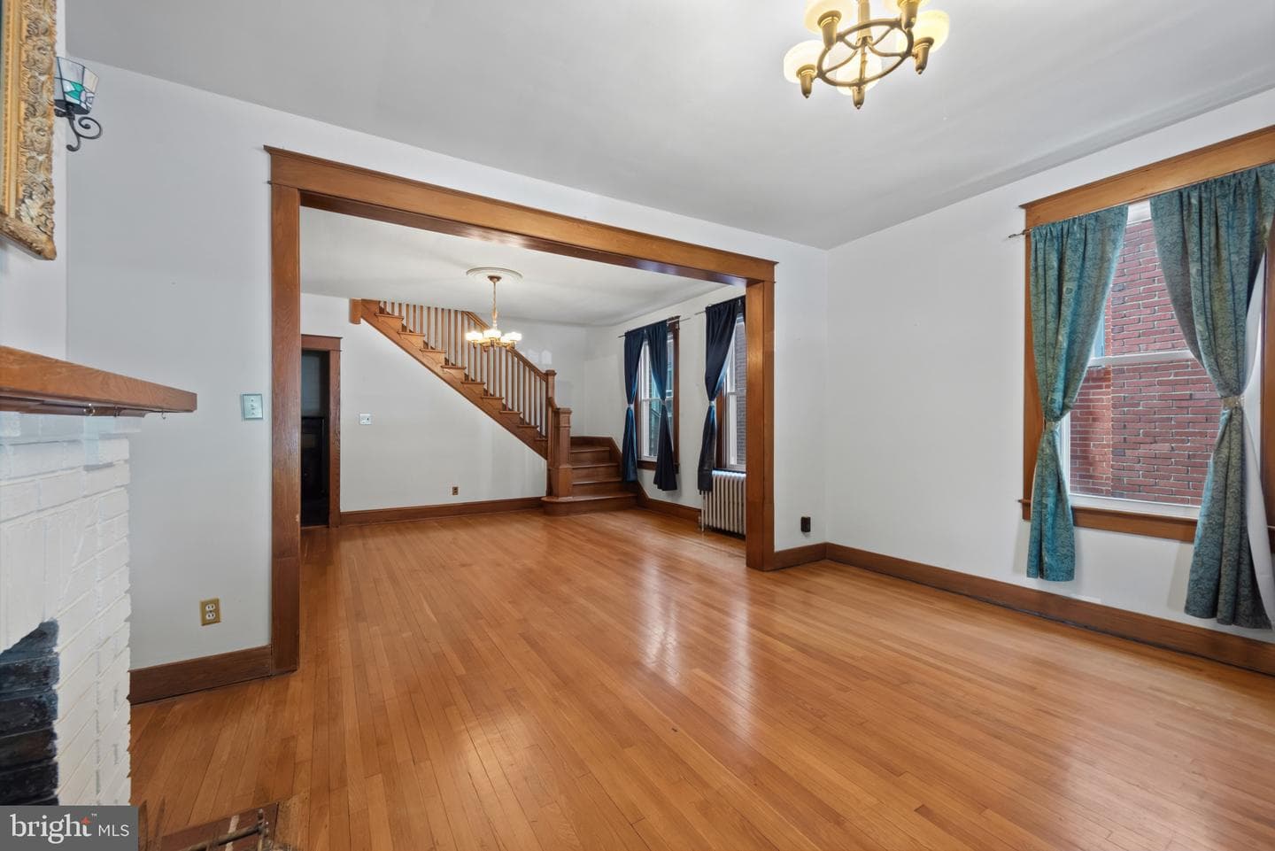 24 College Avenue photo 9