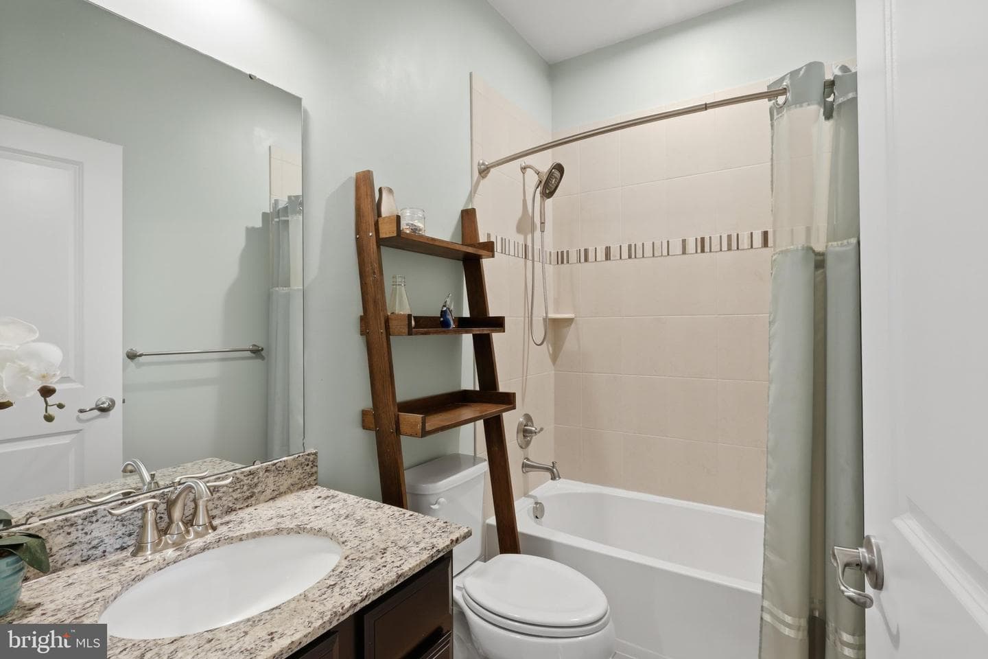 4488 Maidengrass Lane photo 14