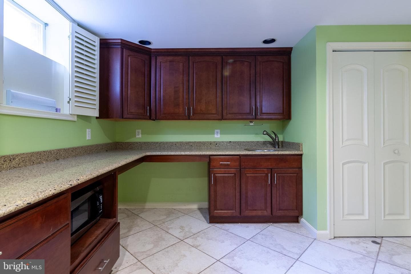 2425 Hunters Chase Court photo 58