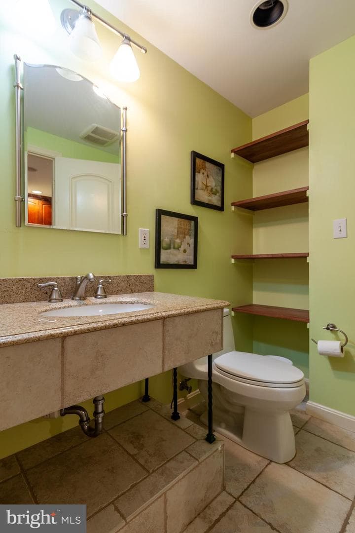 2425 Hunters Chase Court photo 70