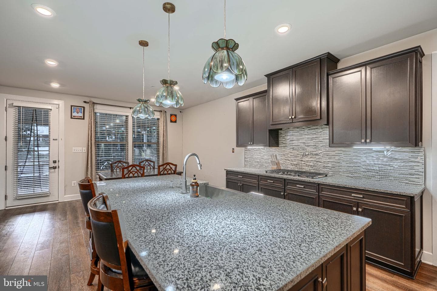 7142 Starmount Way photo 23