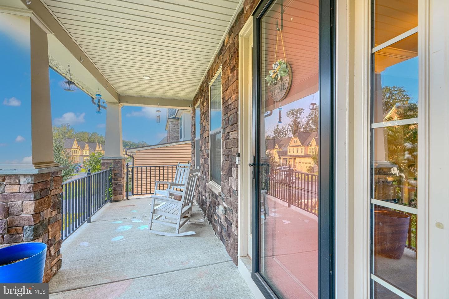 7142 Starmount Way photo 5