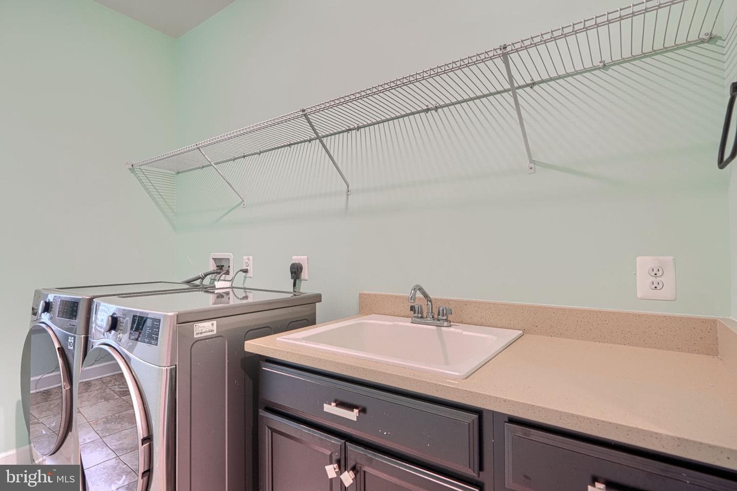 7142 Starmount Way photo 57