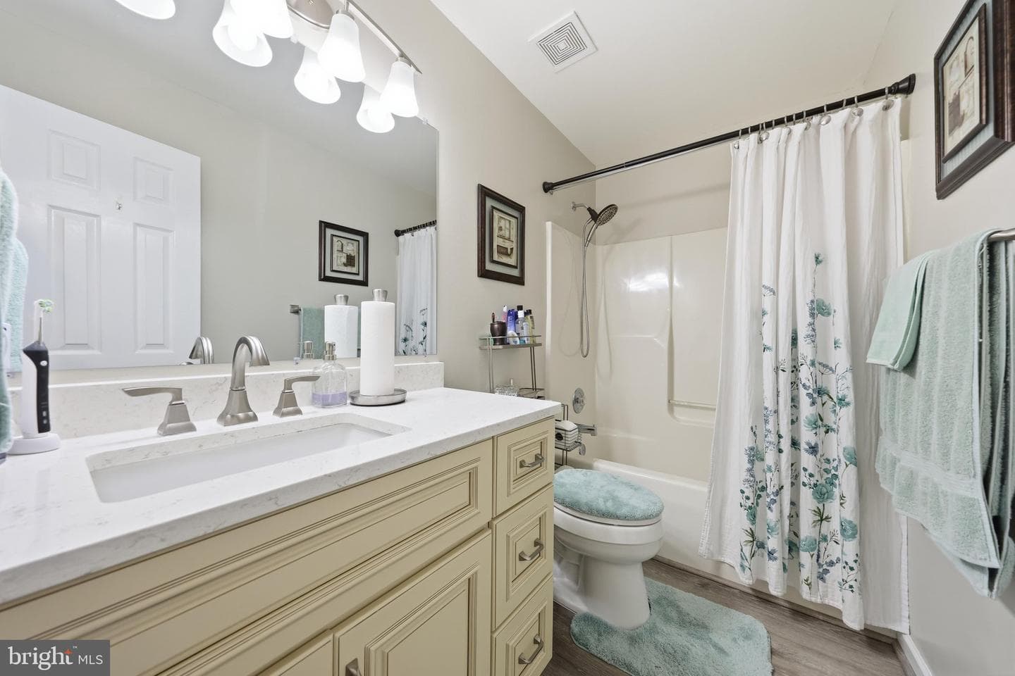 5679 Barberry Court photo 30