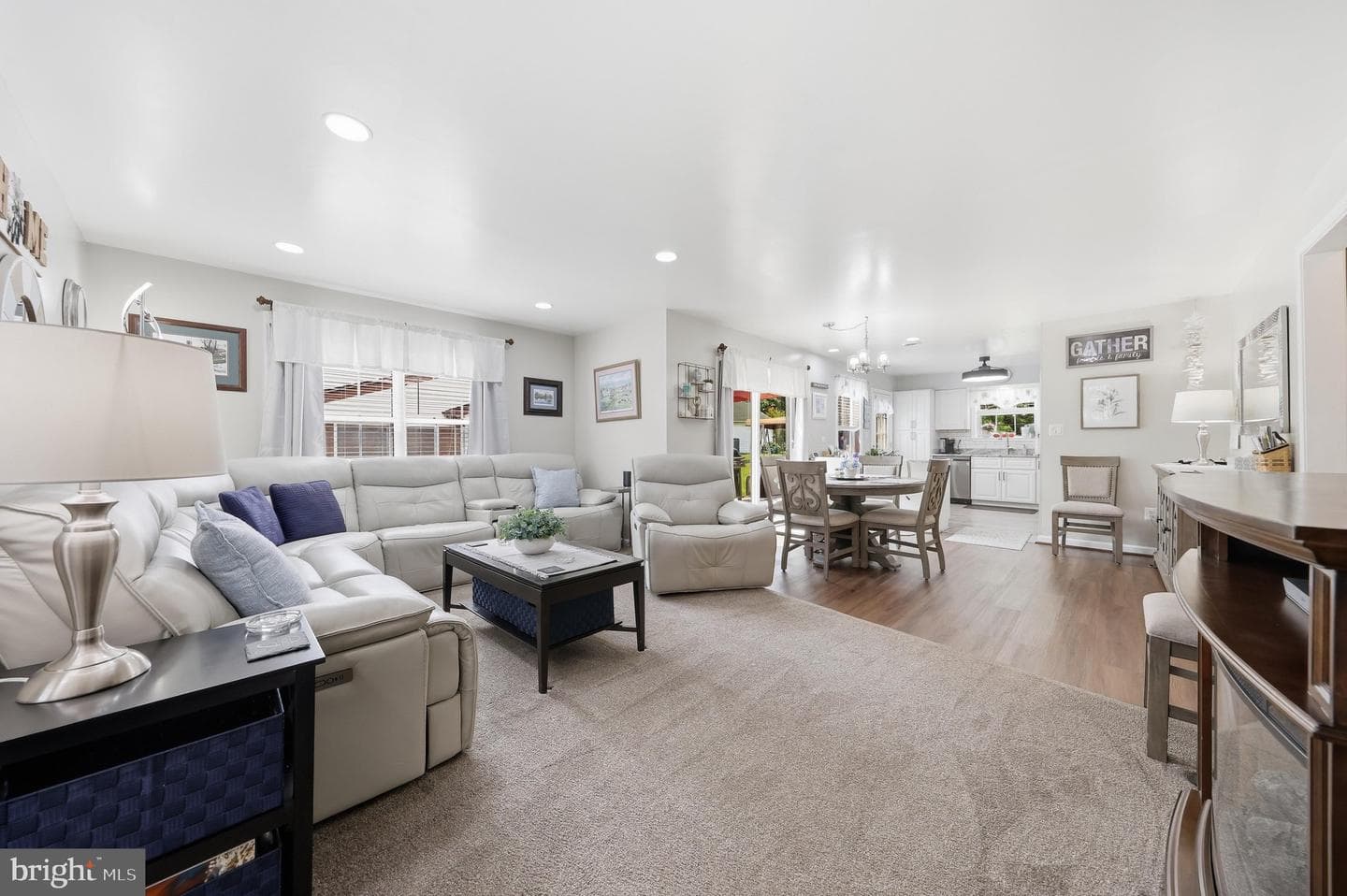 5679 Barberry Court photo 4