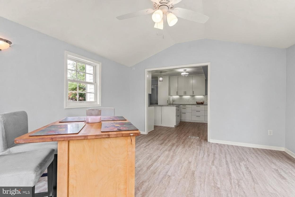 3265 Brockton Drive photo 20